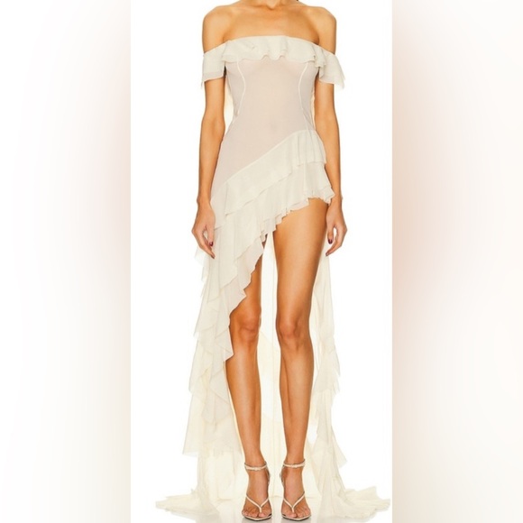 Helsa Thea Gown - Picture 12 of 12